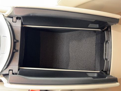 Used 2022 Mercedes-Benz G 550 image 32