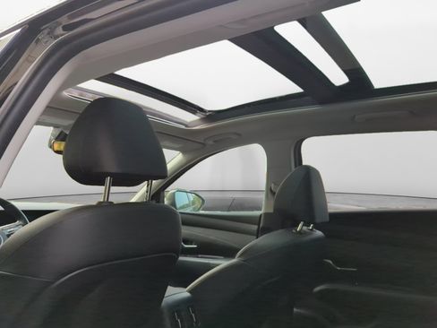 Certified 2025 Hyundai Tucson SEL AWD/4WD image 15