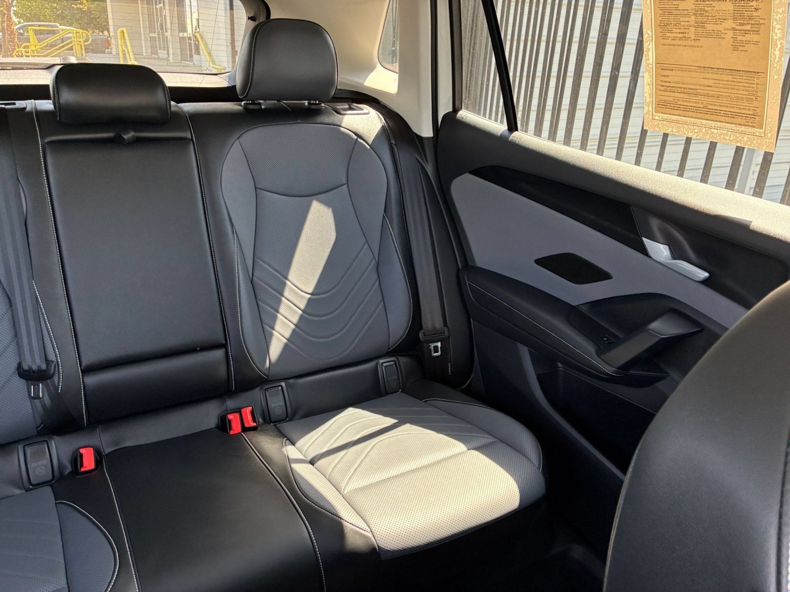 Used 2026 Volkswagen Tiguan SE FWD image 38