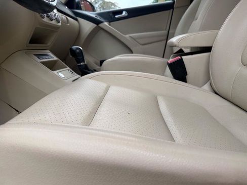 Used 2014 Volkswagen Tiguan SEL AWD/4WD image 45
