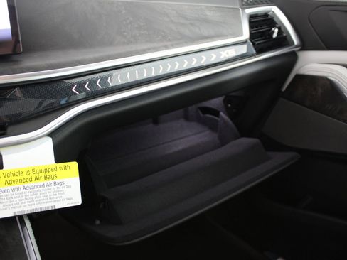 New 2026 BMW X5 xDrive40i w/ M Sport Package image 28