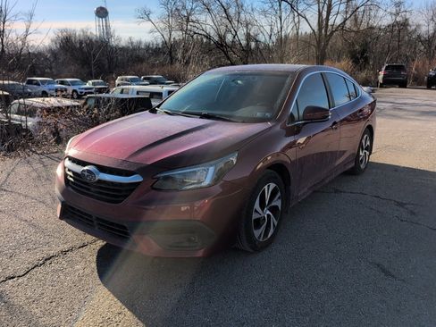 Used 2020 Subaru Legacy Premium image 3