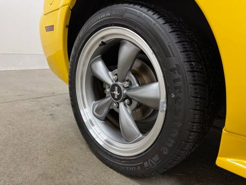 Used 2004 Ford Mustang GT image 12