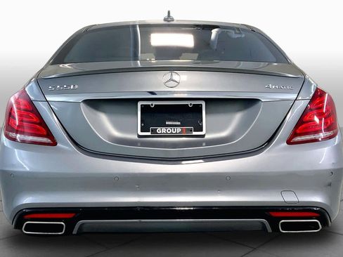 Used 2015 Mercedes-Benz S 550 4MATIC Sedan image 4