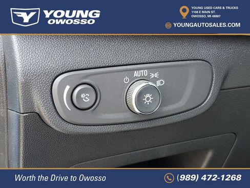 Used 2024 Chevrolet TrailBlazer LT w/ LT Cold Weather Package AWD/4WD image 9