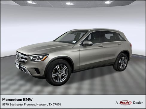 Used 2021 Mercedes-Benz GLC 300 4MATIC image 1