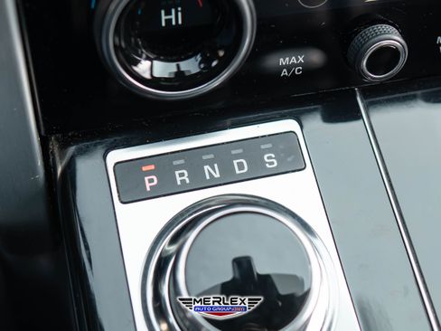 Used 2018 Land Rover Range Rover Long Wheelbase Supercharged image 36