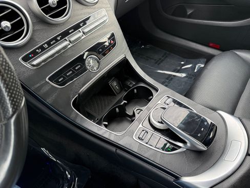 Used 2020 Mercedes-Benz C 300 Sedan image 13
