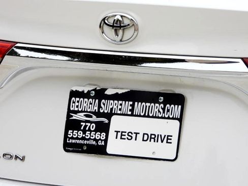 Used 2013 Toyota Avalon XLE image 7