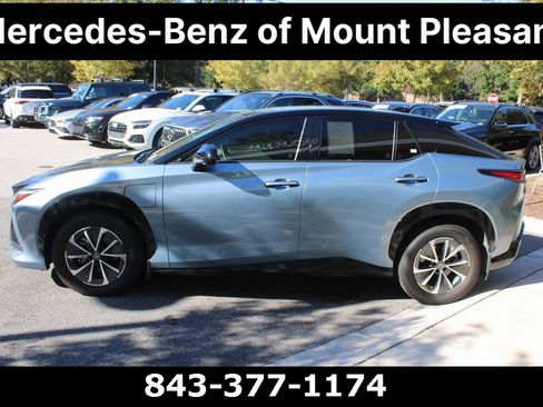 Used 2023 Lexus RZ 450e Premium image 12