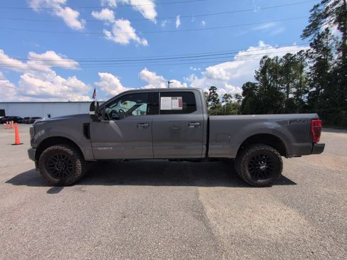 Used 2022 Ford F250 Lariat AWD/4WD image 5
