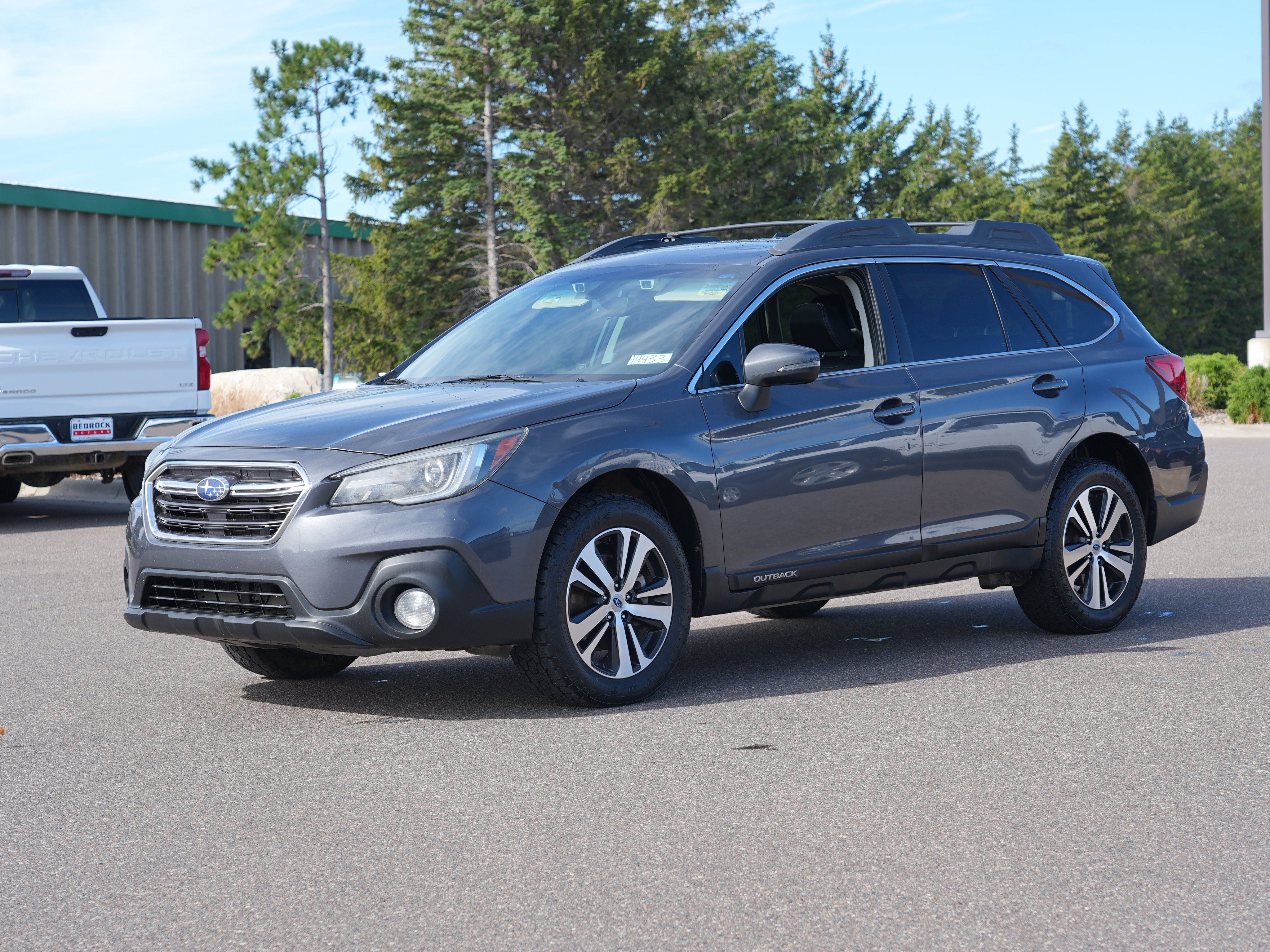 Used 2018 Subaru Outback 3.6R Limited AWD/4WD image 7