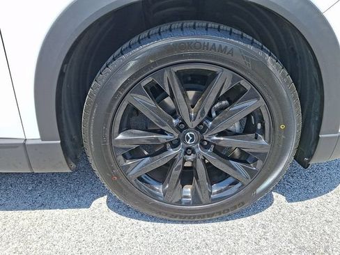 Used 2023 MAZDA CX-9 Touring Plus AWD/4WD image 10