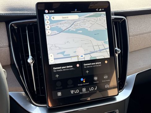 New 2026 Volvo XC90 B6 Plus image 26