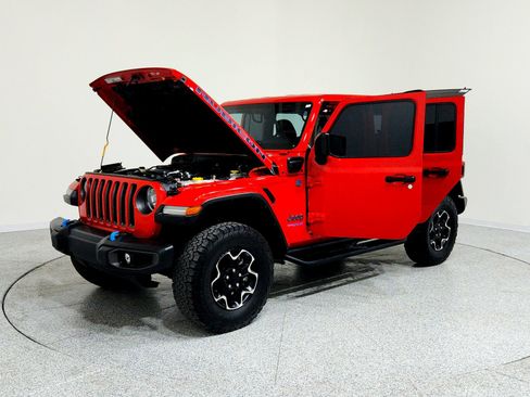 Used 2022 Jeep Wrangler Unlimited Rubicon 4xe image 13