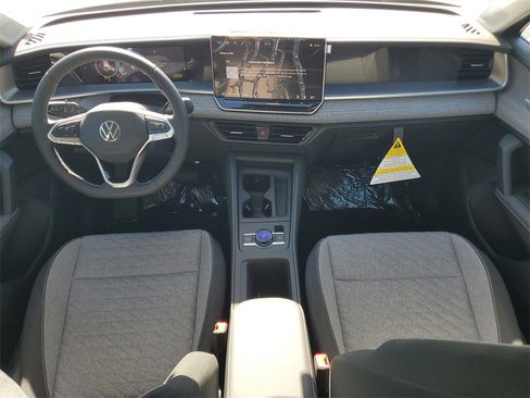 New 2026 Volkswagen Tiguan S image 12