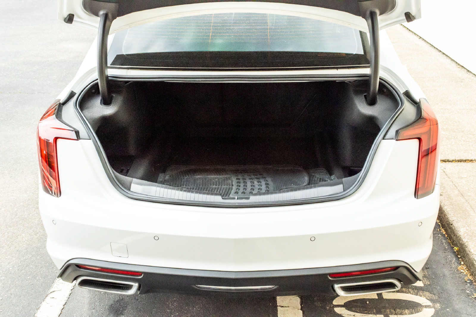 Used 2022 Cadillac CT5 Luxury RWD image 18