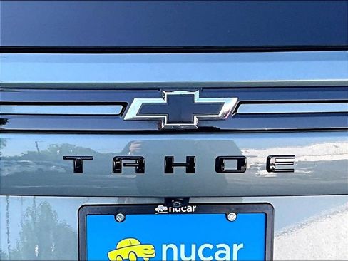 Used 2024 Chevrolet Tahoe Z71 w/ Luxury Package AWD/4WD image 30