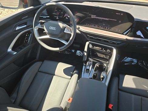 Used 2025 Audi Q5 Premium Plus w/ Premium Plus AWD/4WD image 36