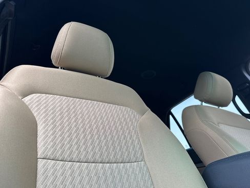 Used 2017 Ford Explorer FWD image 20