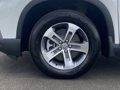 Certified 2025 Honda Pilot EX-L image 8