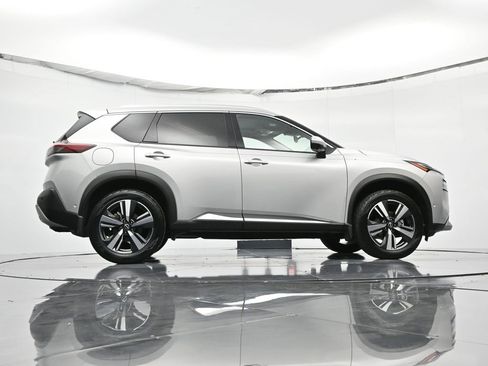 Used 2023 Nissan Rogue Platinum w/ Platinum Premium Package image 50