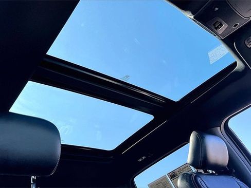 Used 2016 Ford F150 Lariat w/ Equipment Group 502A Luxury image 25