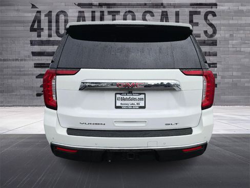 Used 2022 GMC Yukon XL SLT image 4