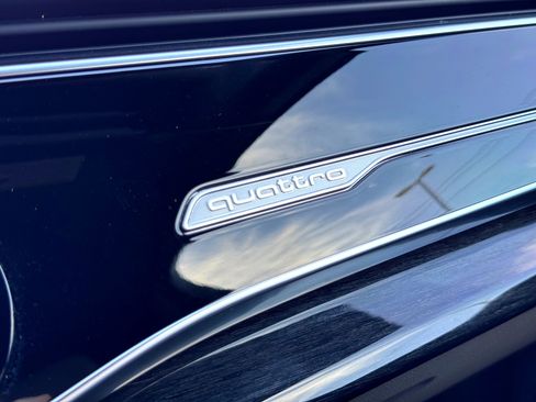 Used 2023 Audi Q7 3.0T Prestige w/ Prestige Package image 37