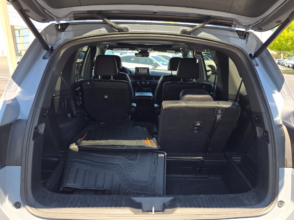 Used 2024 Honda Pilot TrailSport image 15