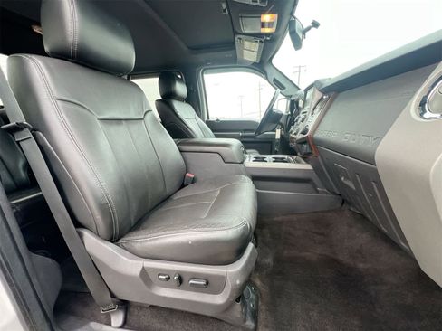 Used 2016 Ford F350 Lariat w/ Lariat Ultimate Package image 21