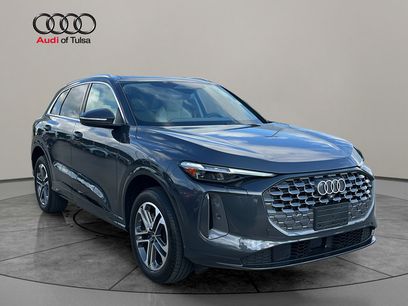 Used 2025 Audi Q5 Premium w/ Premium Plus