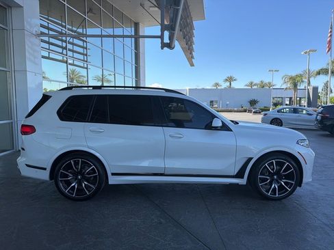 Used 2021 BMW X7 xDrive40i w/ M Sport Package image 3