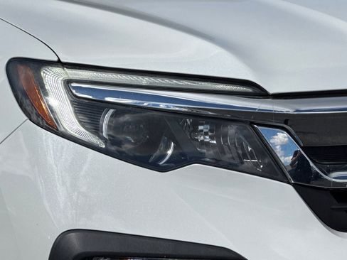 Used 2022 Honda Pilot EX-L image 11