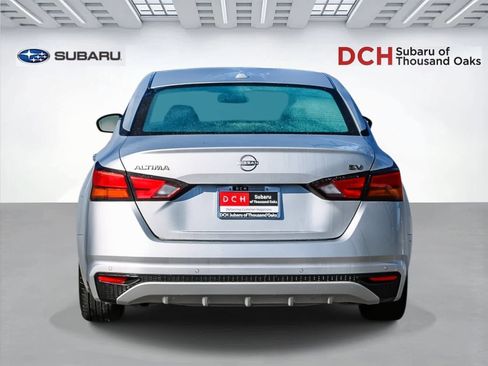 Used 2023 Nissan Altima 2.5 SV image 5