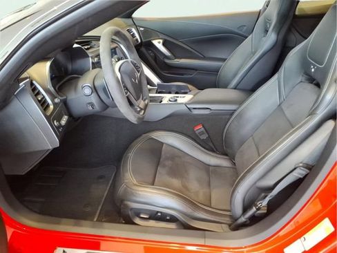 Used 2019 Chevrolet Corvette Grand Sport RWD image 17