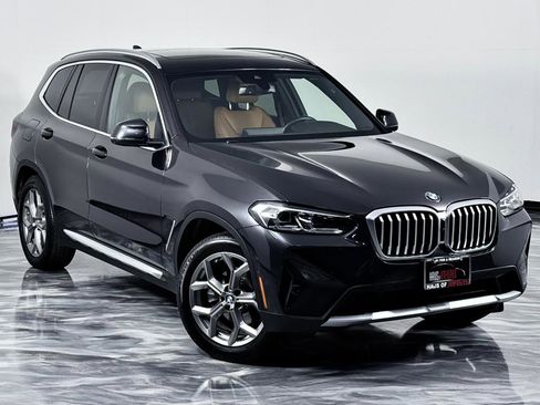 Used 2023 BMW X3 xDrive30i w/ Convenience Package AWD/4WD image 3