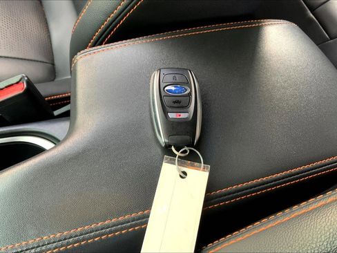 Used 2023 Subaru Crosstrek 2.5i Limited w/ Moonroof Package image 12