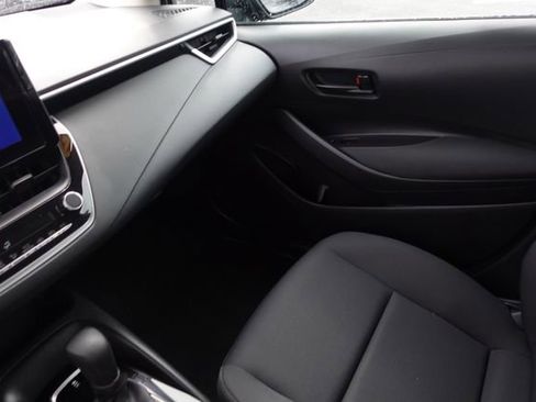 Certified 2024 Toyota Corolla LE image 24