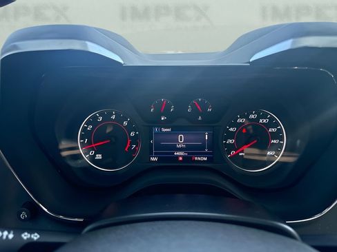 Used 2022 Chevrolet Camaro LT w/ Technology Package RWD image 18