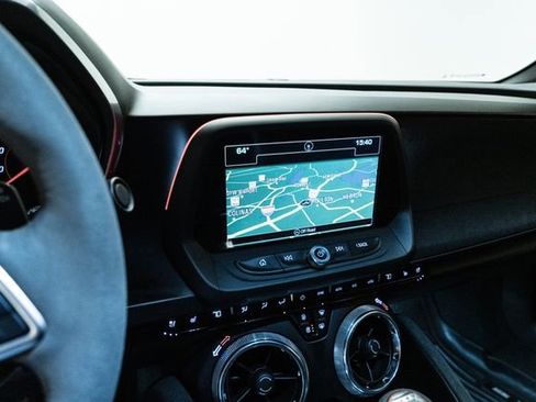 Used 2018 Chevrolet Camaro ZL1 image 24