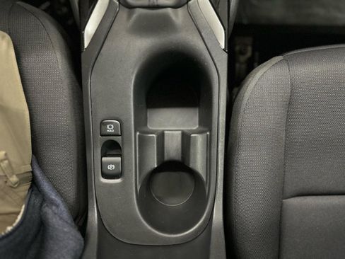 Used 2025 Toyota Corolla LE image 22