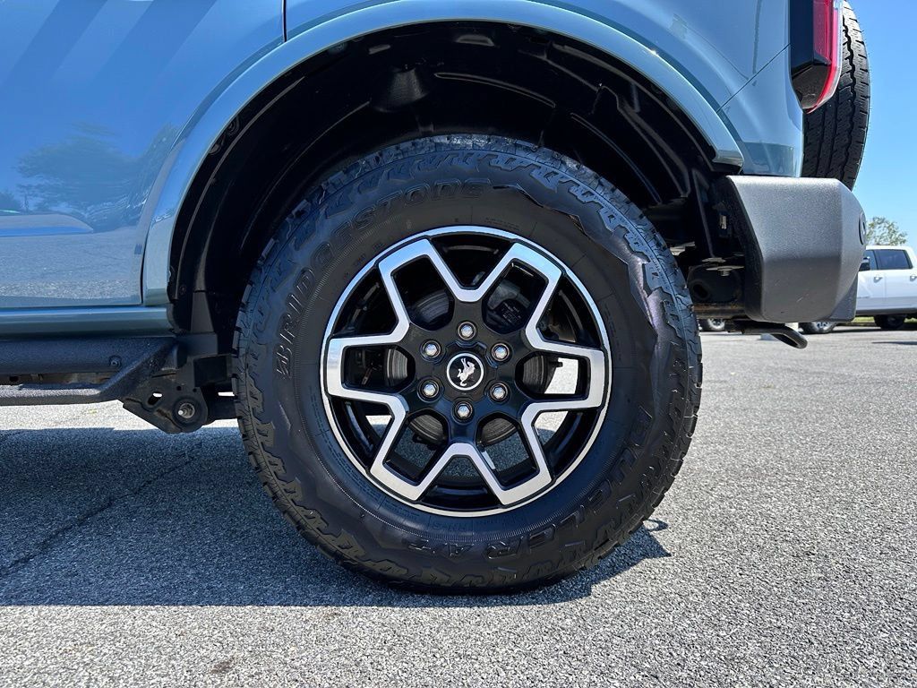 Used 2023 Ford Bronco Outer Banks AWD/4WD image 46
