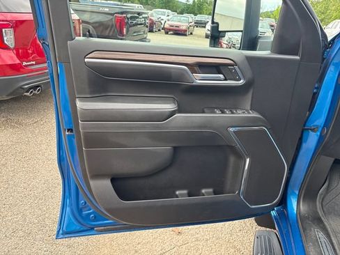 Used 2024 Chevrolet Silverado 1500 RST w/ Max Trailering Package AWD/4WD image 7