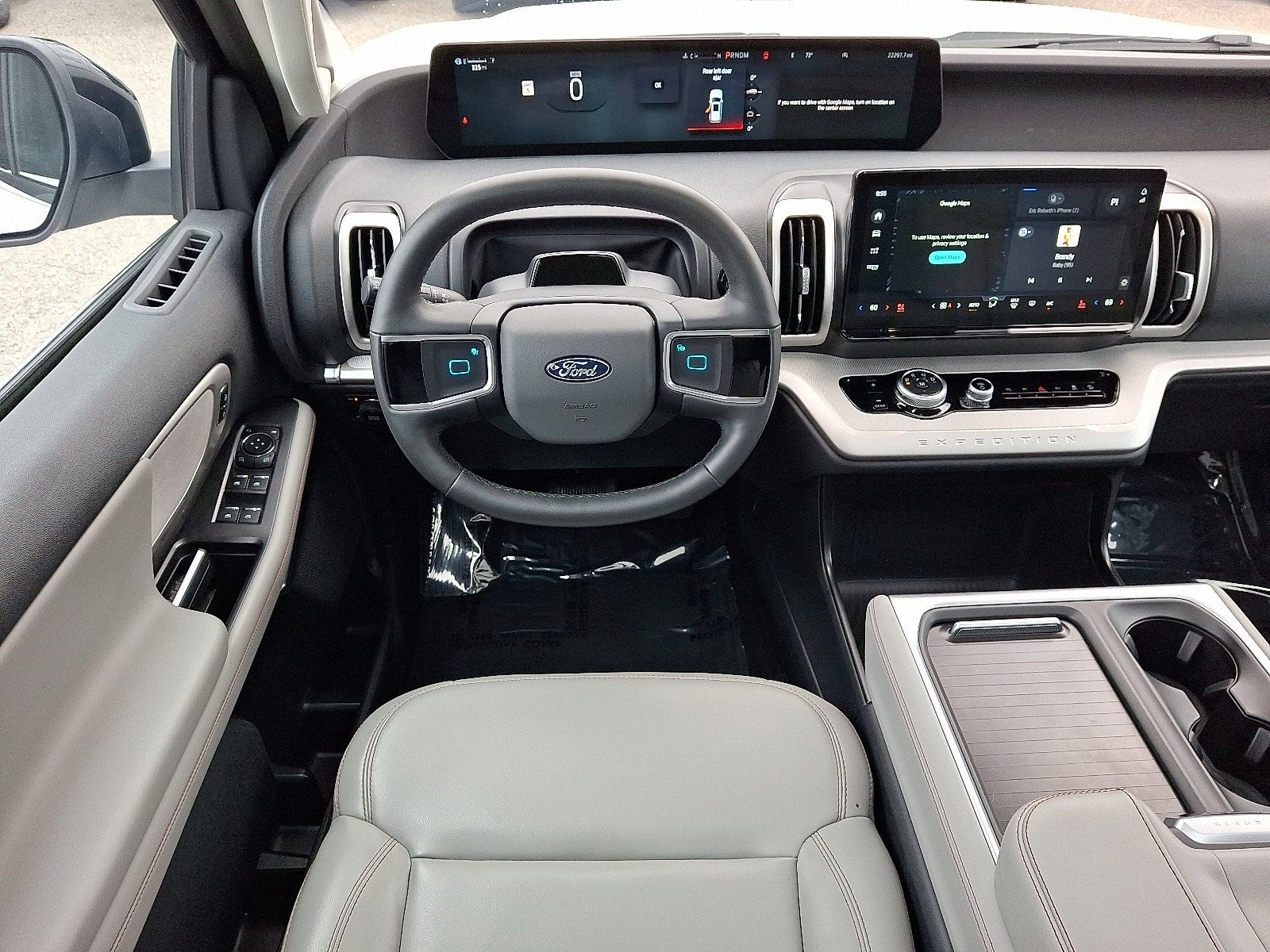 Used 2025 Ford Expedition Active AWD/4WD image 12