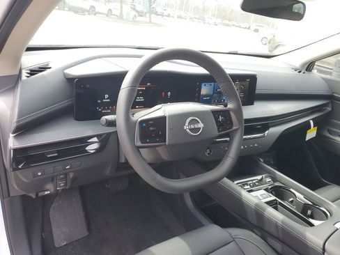 New 2025 Nissan Murano SV image 13