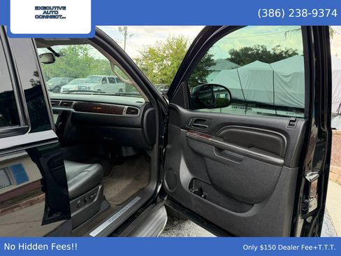 Used 2012 GMC Yukon XL Denali AWD/4WD image 15