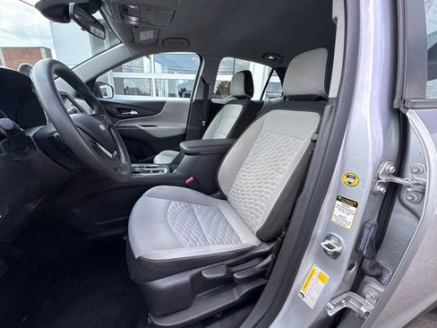 Used 2020 Chevrolet Equinox LS w/ LPO, Floor Liner Package FWD image 12