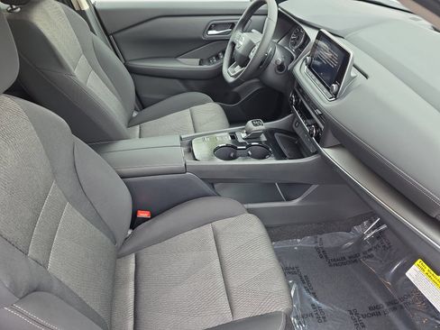 New 2026 Nissan Rogue SV w/ Cold Weather Package FWD image 10