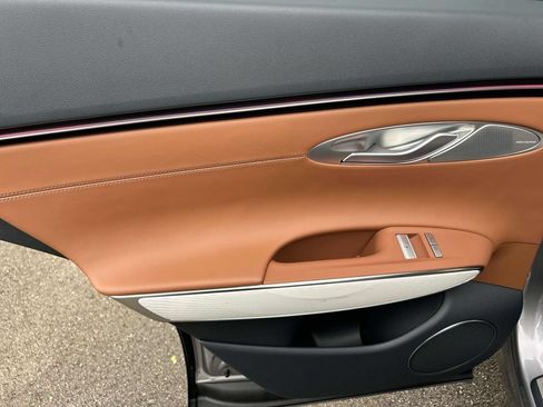 New 2026 Genesis GV70 2.5T Advanced AWD/4WD image 19